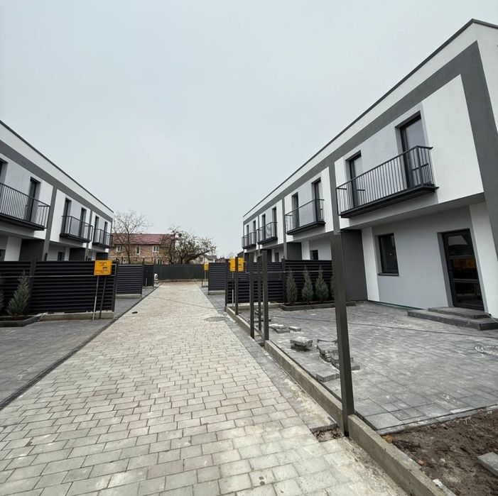 Продаж котеджу біля Львова, ПАСІКИ-ЗУБРИЦЬКІ