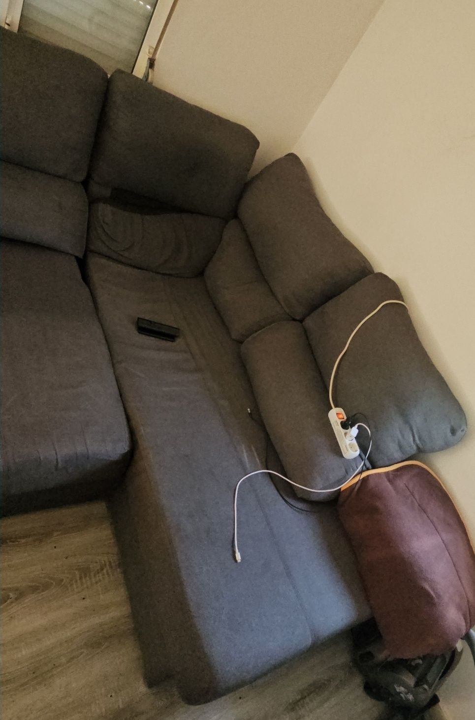 Sofá Grande com 2 chaise longue ( Sofá-Cama )