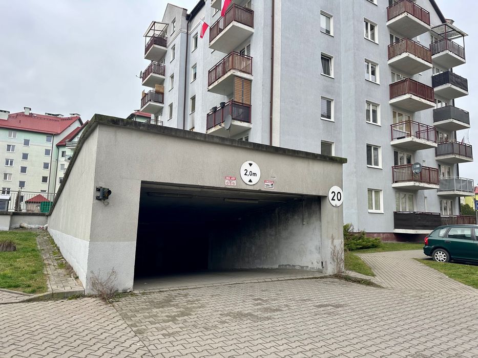 Miejsce postojowe w hali garażowej Olsztyn Srebrna 2-4-6 (os. Zacisze)
