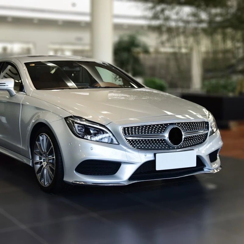 Хромированные вставки хром бампера переднего Mercedes Benz W218 CLS