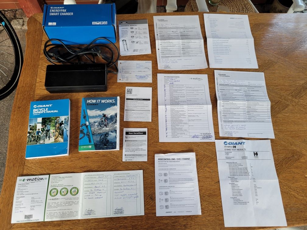 Rower elektryczny GIANT ANYTOUR E+ 2 LDS * Yamaha * tylko 2376km! * S