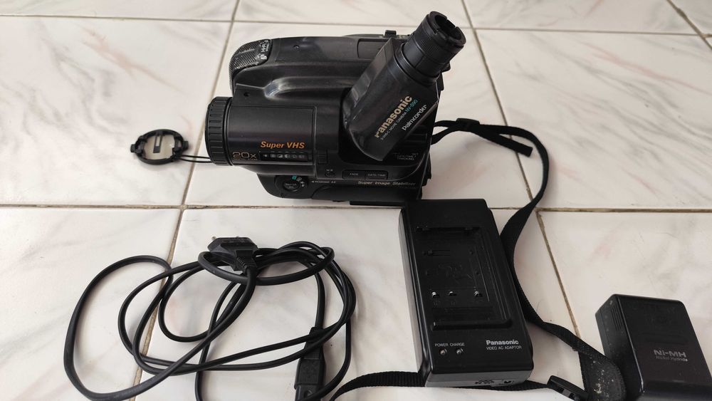Câmara de filmar Panasonic
