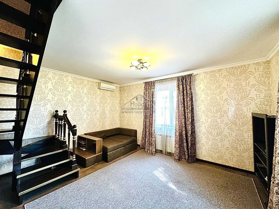 Ексклюзив! Будинок 380 м2 з басейном, 7 соток, Святошино HN