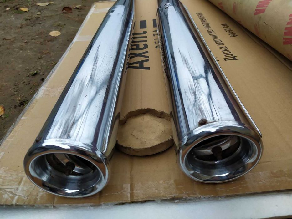 Вихлопні труби ЯВА 634 ( оригінал Чехія) .