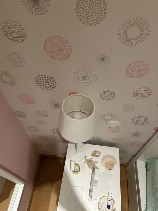 Candeeiro branco elegante