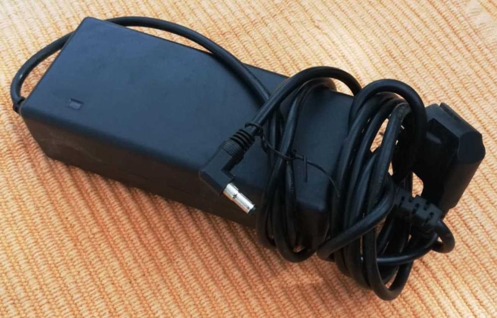 Bicicleta eléctrica Oxylane em muito bom estado
