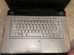 Uszkodzony Toshiba Satellite A200-1S9 + ładowarka