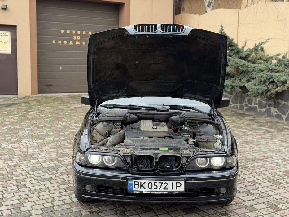 BMW 525 E39 2002 рік 2.5 дизель