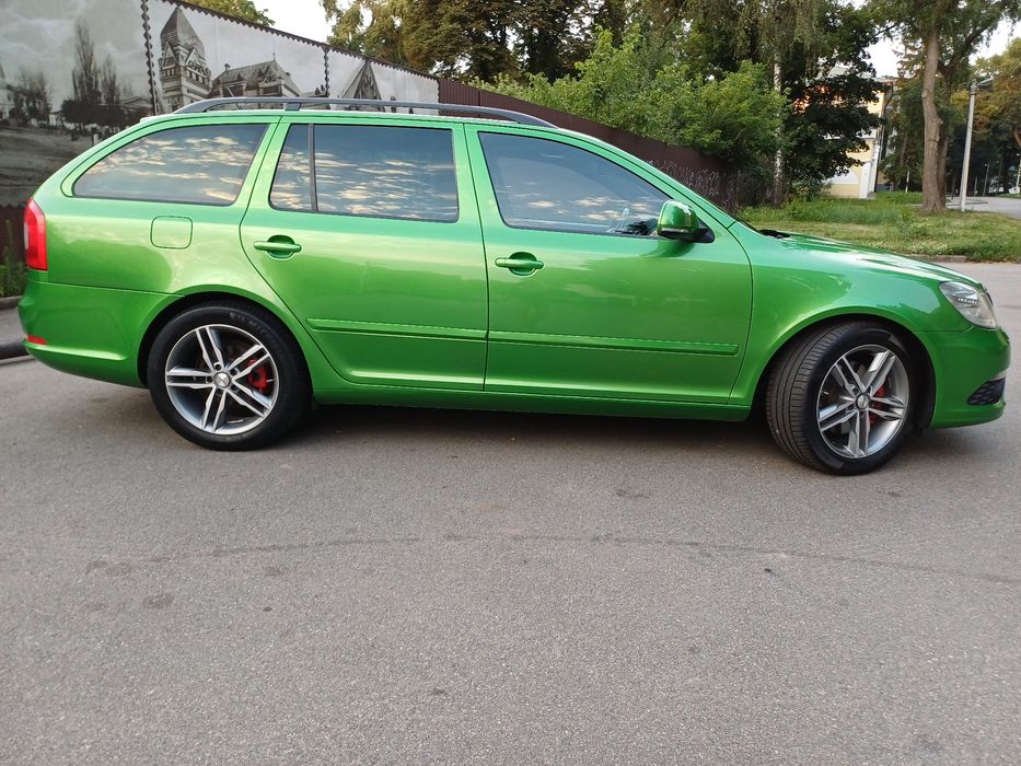 Шкода октавия VRS 2l. TDI Škoda Octavia 2012р.