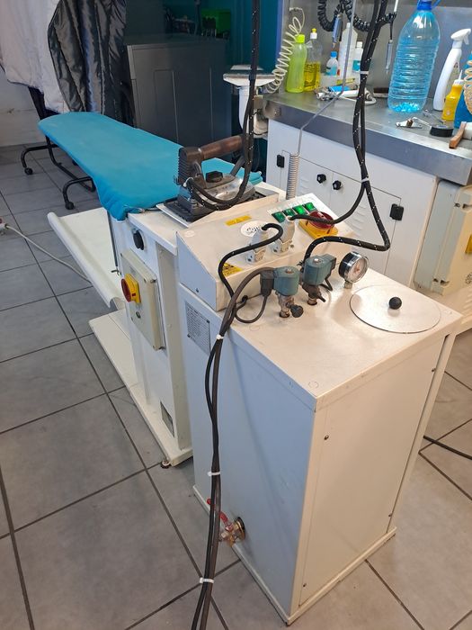 Tabua e caldeira vaporeta  industrial