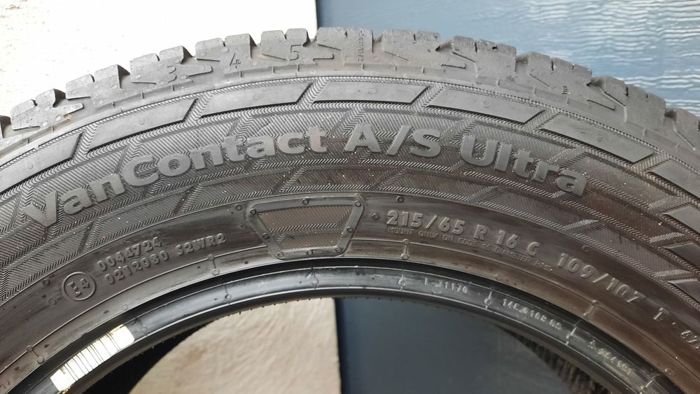 Continental 215/65 R16 C VanContact A/S Ultra