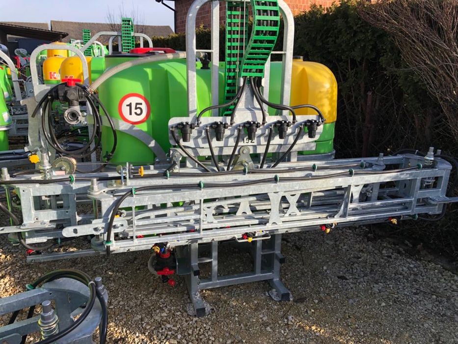 Opryskiwacz zawieszany ciągany Tolmet 200:600:800:1200l