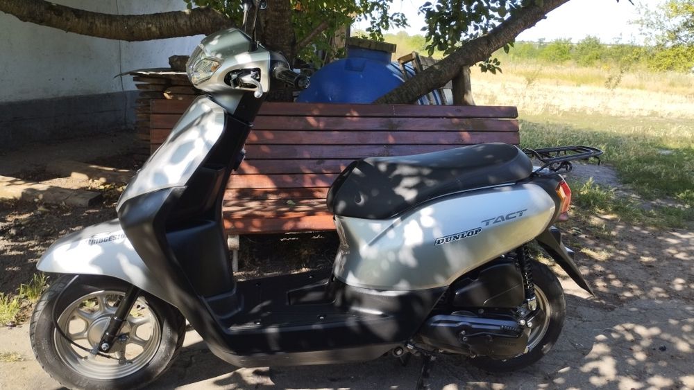 Honda Tact AF-79 2017