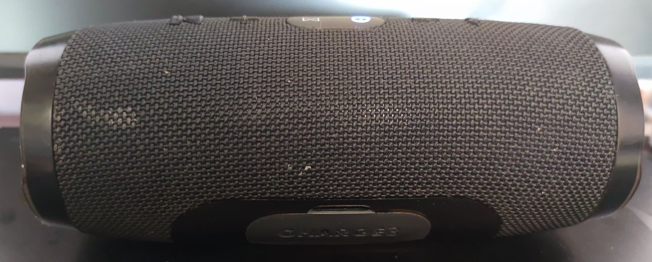 Портативна Bluetooth колонка Jbl charge 3