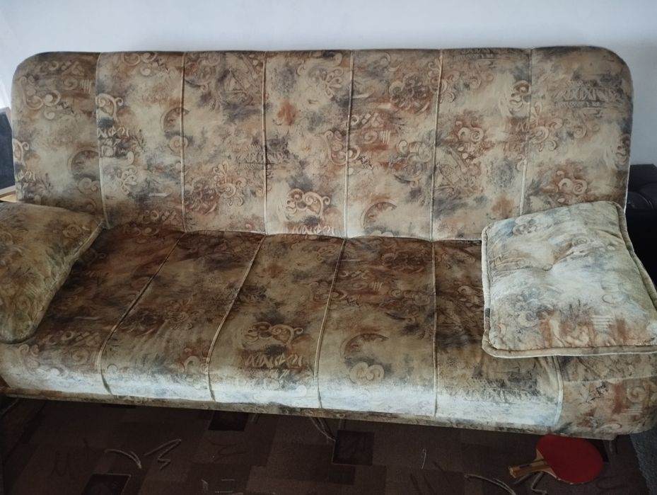 Wersalka i dwa fotele