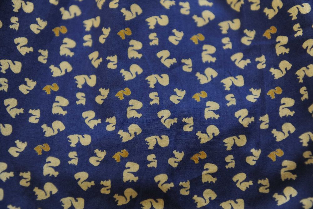 Vestido com lindo efeito em balão 5-6 anos