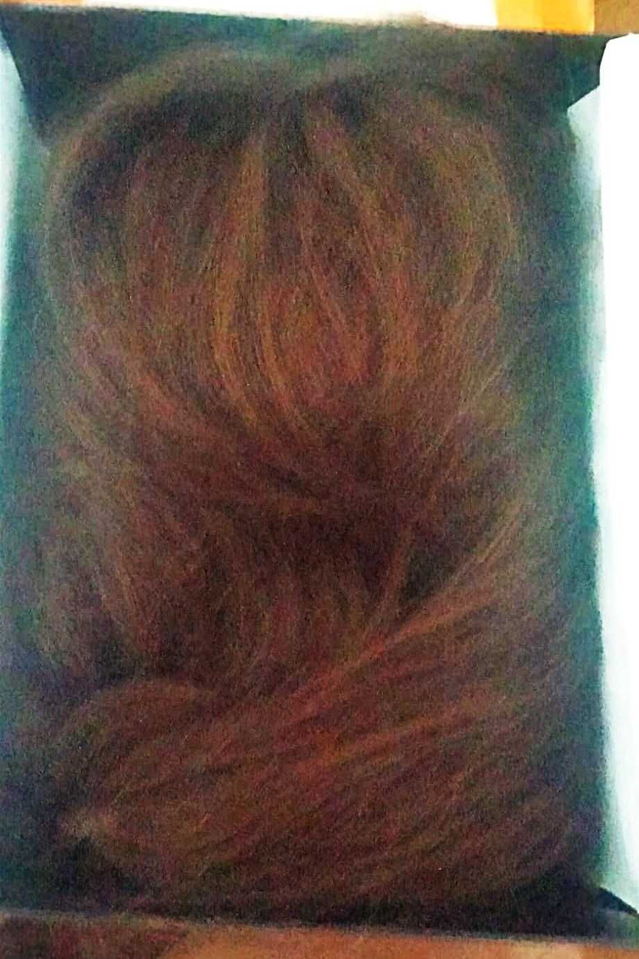 Peruca de cabelo natural nova e sem uso ainda na caixa