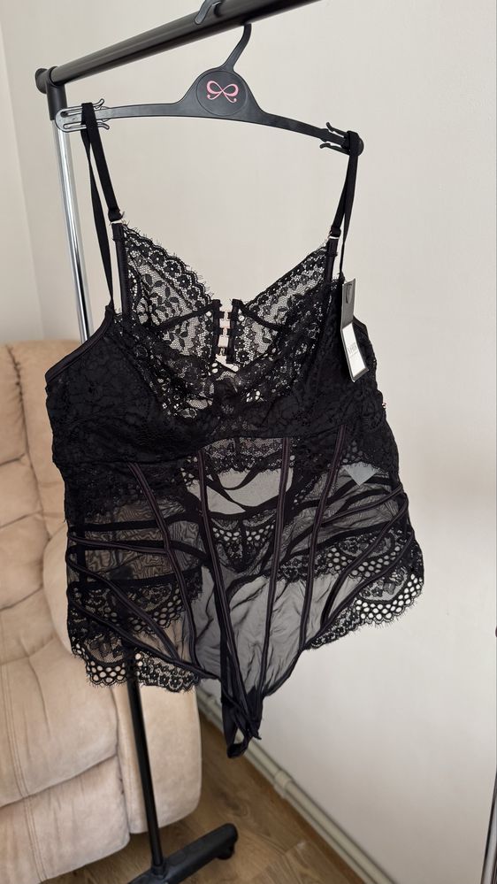 Hunkemoller оптом (мішком )21.9Кг 325 одиниць)