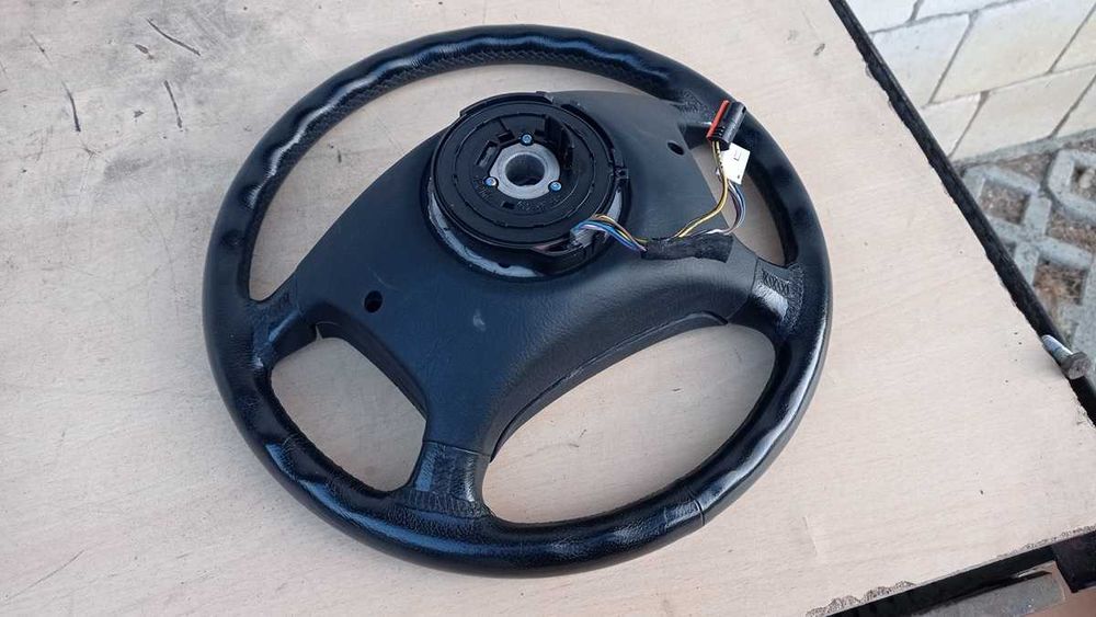 Idealna Fabryczna Kierownica Obszyta Skórą + Multifunkcja BMW E38 E39