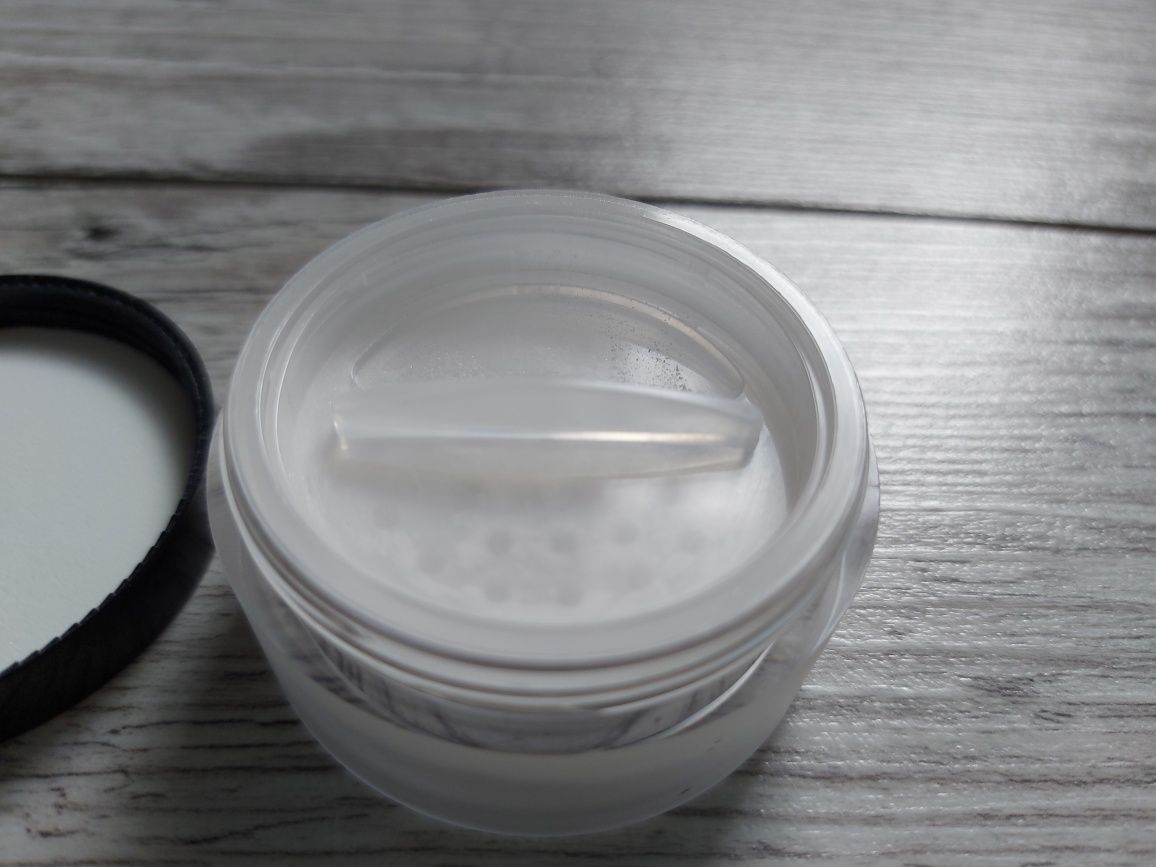 Puder Hean lightening secret