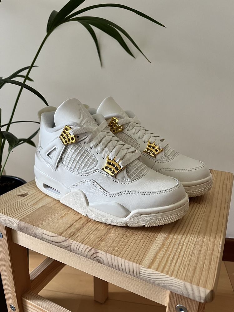 Air jordan 4 metallic gold