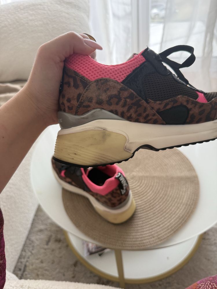 Sneakersy w panterke Replay r 39