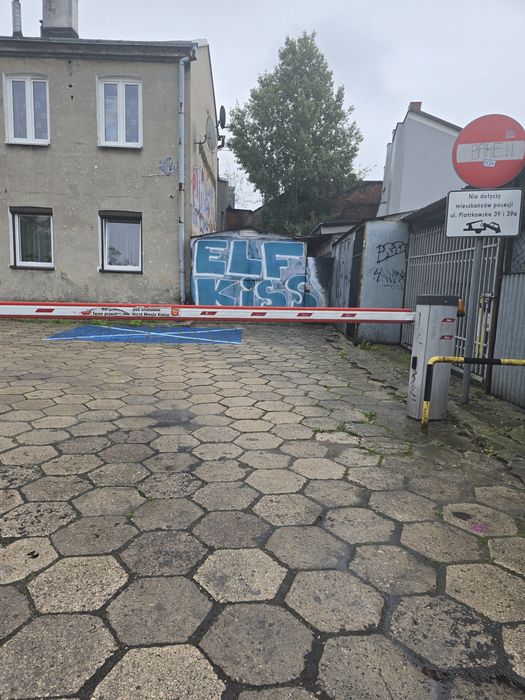 Wynajem garag centrum kielce ul.pietrowsa