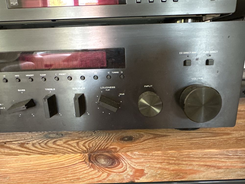Amplituner Yamaha R-S700