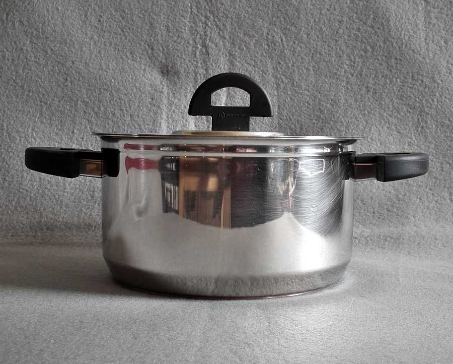 Niemiecki garnek SCHULTE UFER 20cm o poj. 3,5 l.