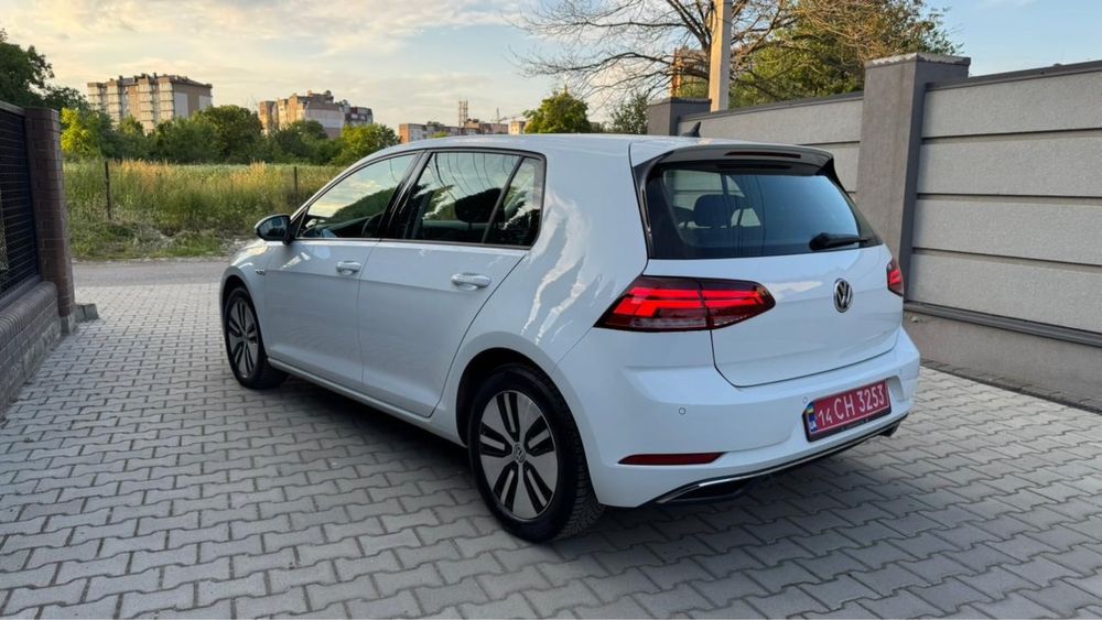 Volkswagen E-golf батарея 35.8 квт з тепловим насосом