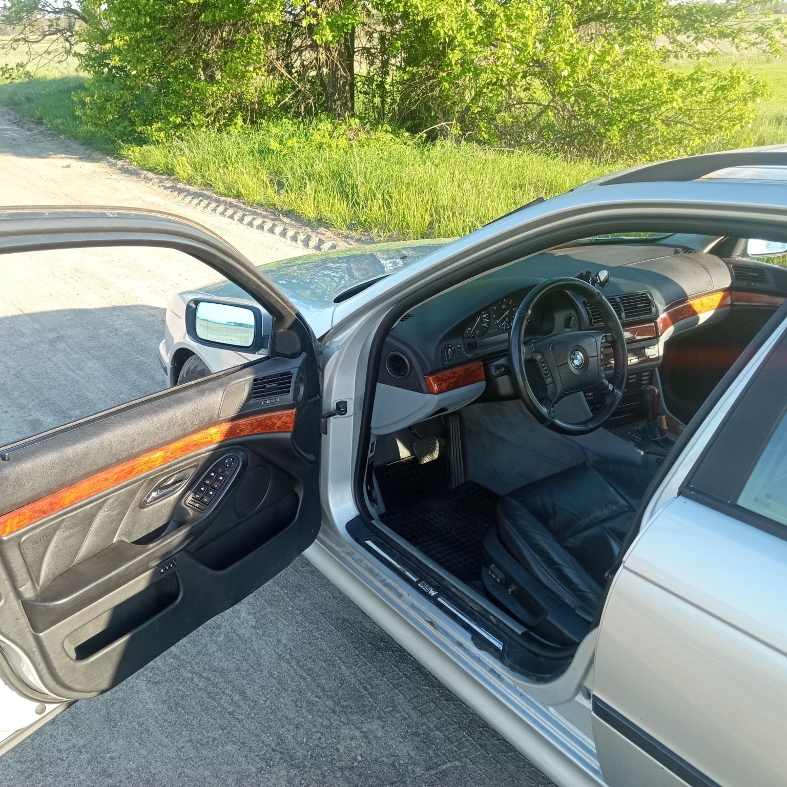 BMW  5 серії е39