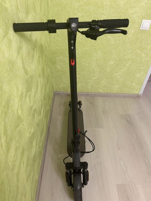 Електросамокат Xiaomi