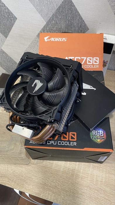 Кулер (Башня) Gigabyte Aorus ATC700 RGB.