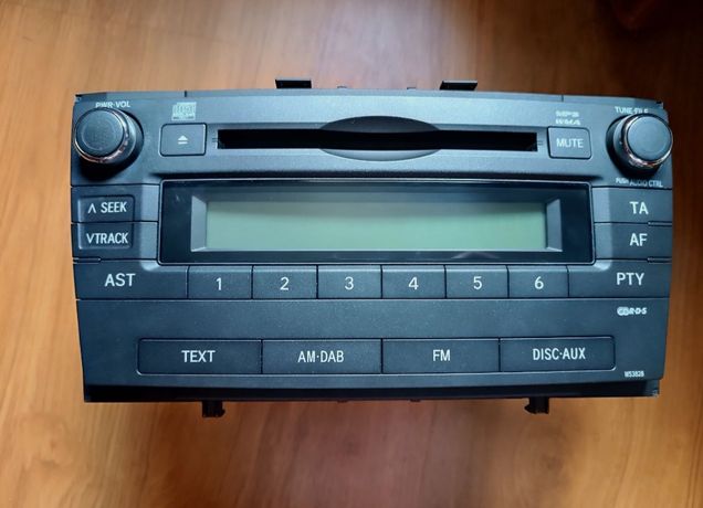 Oryginalne radio toyota Avensis t27