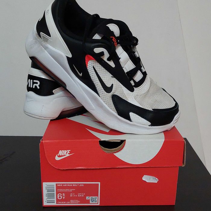 Nike Air Max BOLT r.39