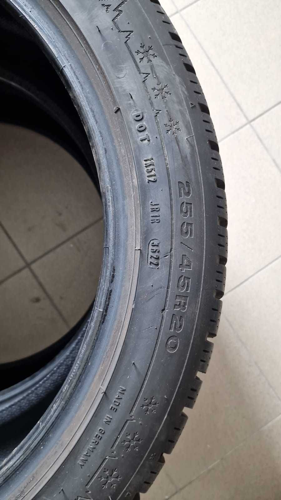 Opony Dunlop Winter Sport 5 SUV 255/ 45 R20 105V