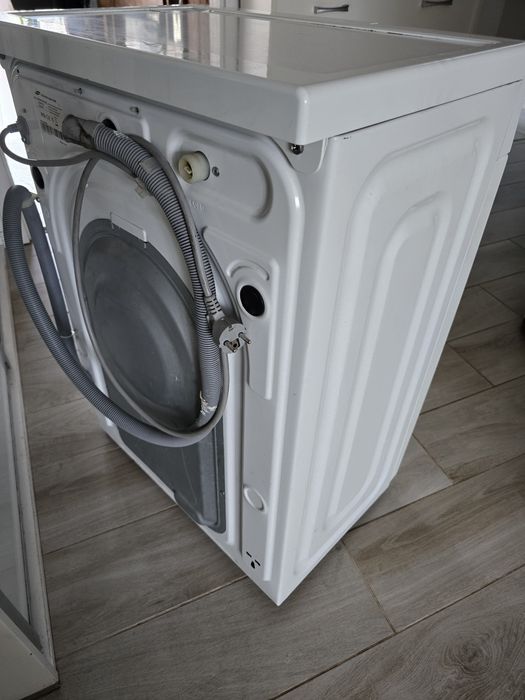 Pralka Samsung 6kg WF60F4EEW2W/EO na części