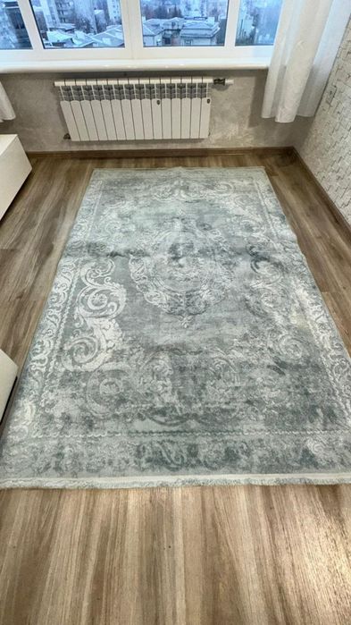 Килими 2 шт квадрат та овальний