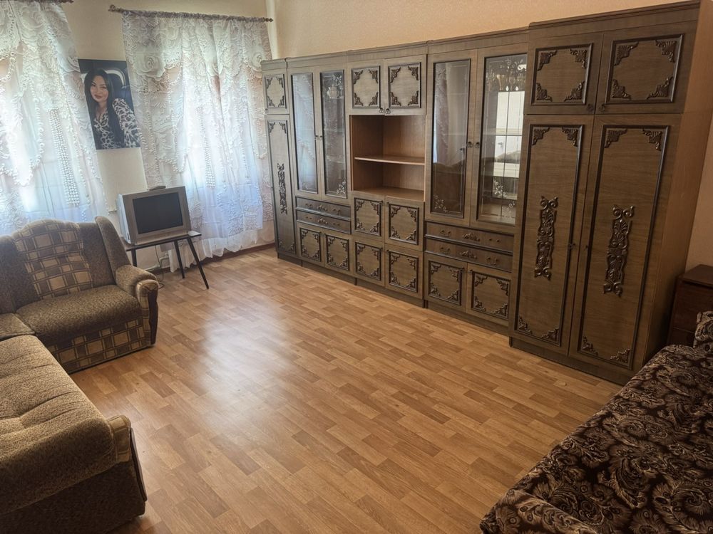 Сдам 2 к  центр 13000