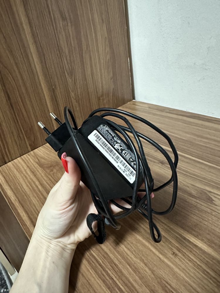 Ноутбук Леново LENOVO