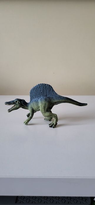 Schleich dinozaur spinozaur figurka edycja limitowana z 2020 r.