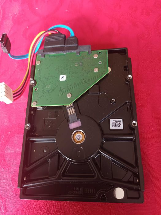 Disco Seagate desktop hdd 2000gb