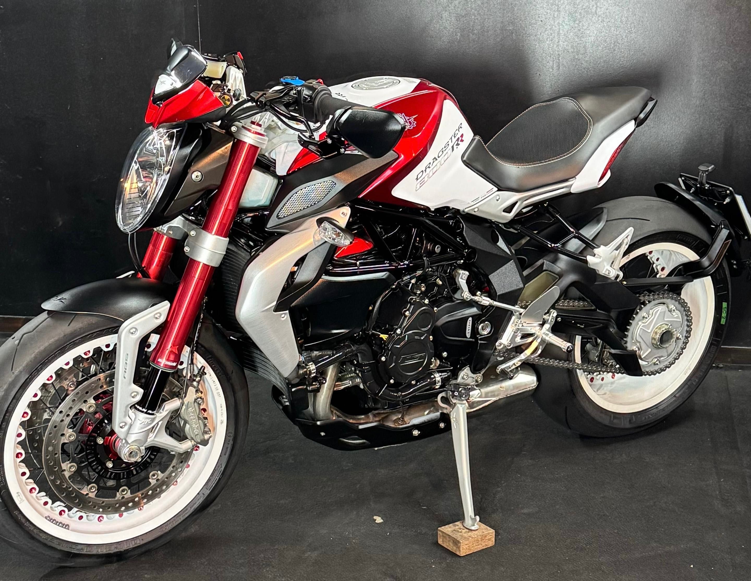 MV AGUSTA DRAGSTER - Aceito Troca
