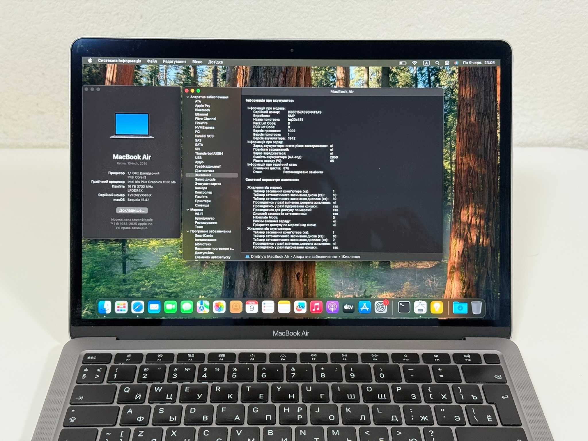 MacBook Air 13″ (2020, Intel) • i3 1.1 GHz | 8 GB | 256 GB SSD