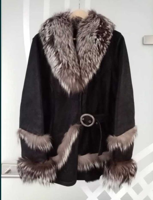 Piękny kożuszek z naturalnej skóry