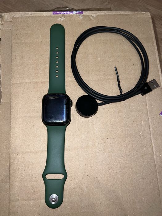 Apple Watch 7 41mm GPS 81%