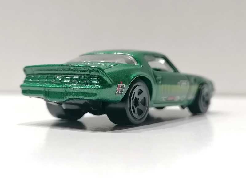 Hot Wheels Camaro 81