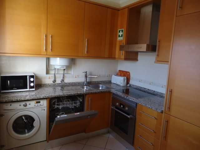 ALUGO T1 100m praia Altura