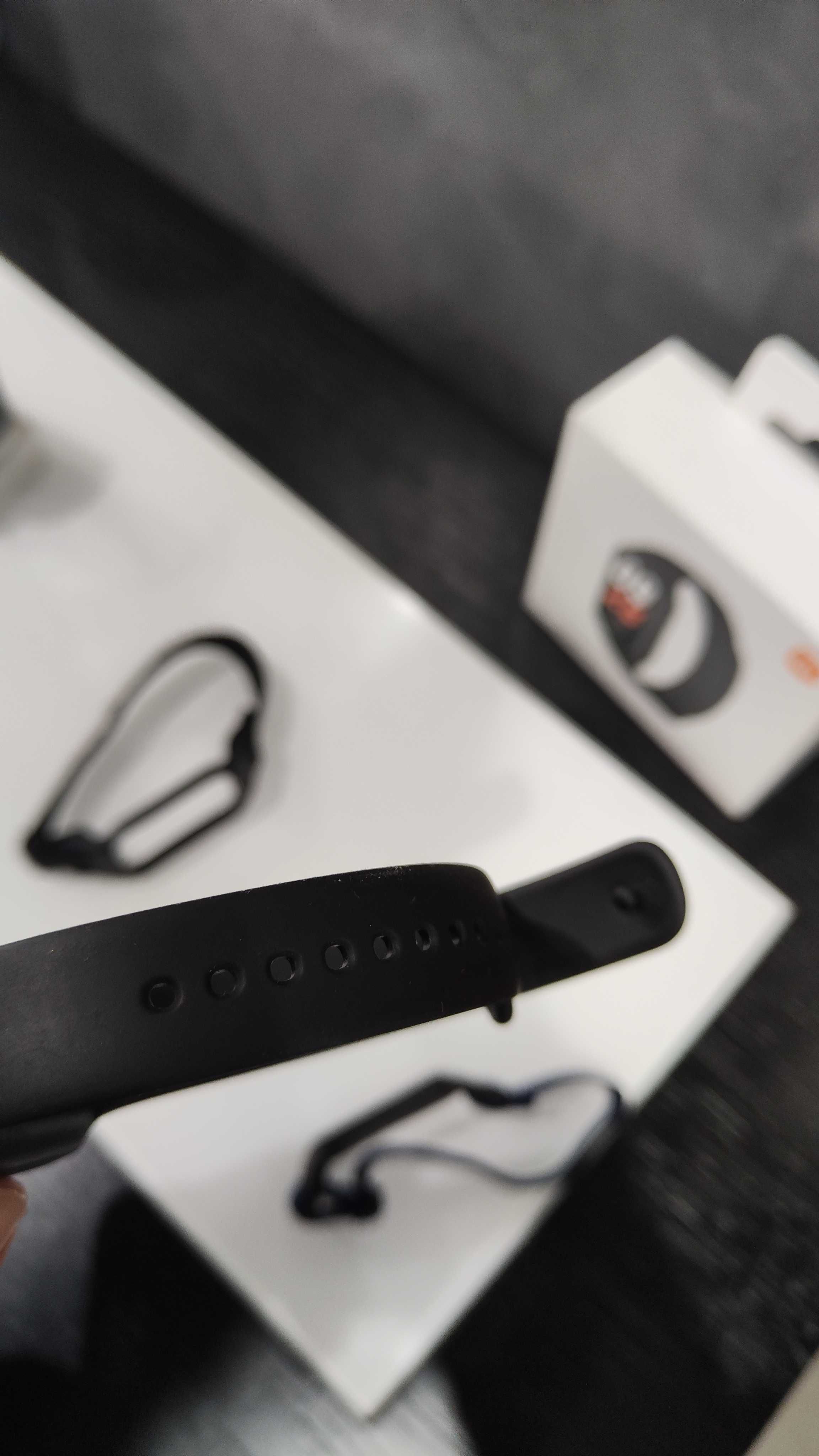 Xiaomi mi band 8 Active + 2 pulseiras c/fio para carregar