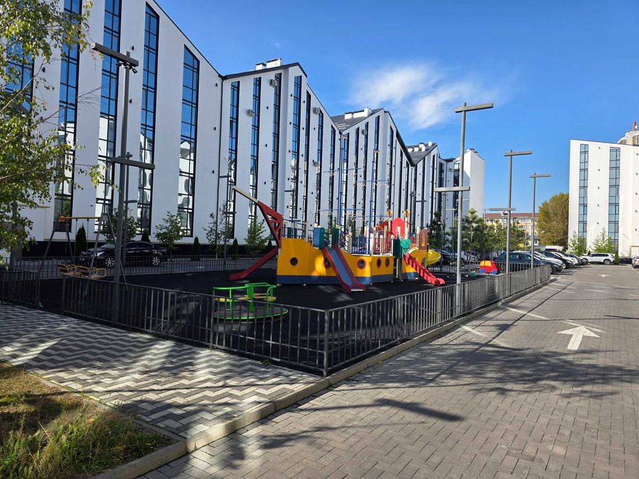 Продаж дворівневої квартири в ЖК Аура Центр Aura Center, Крюківщина
